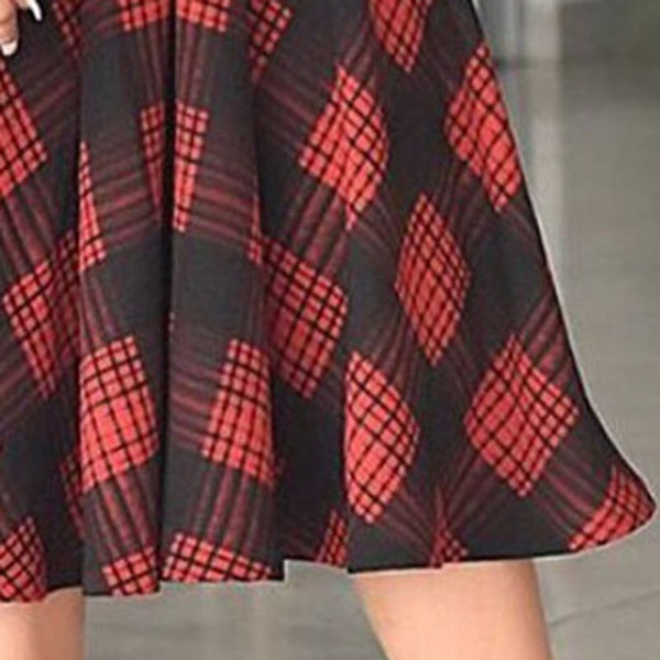 Mid-Calf Short Sleeve V-Neck Plaid Inelastic A-Line Midi Dress